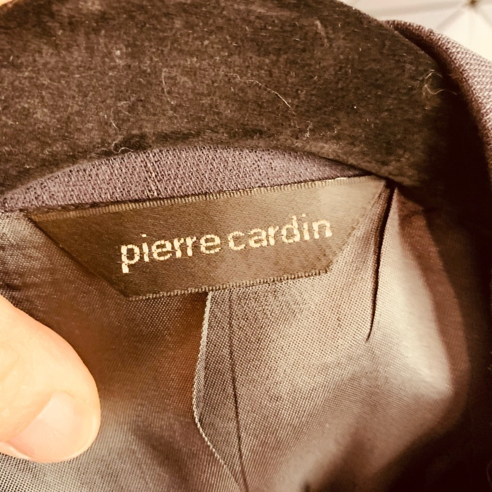 Pierre Cardin 2 Button Suit Jacket and Pants - Grey Pinstripe - Picture 17 of 17